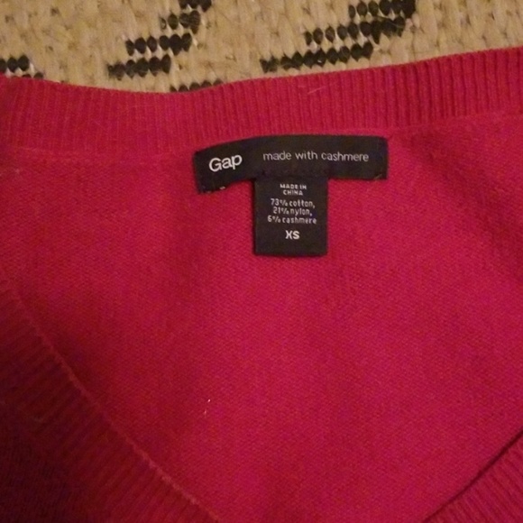 Cashmere and Cotton GAP cardigan - Picture 2 of 4